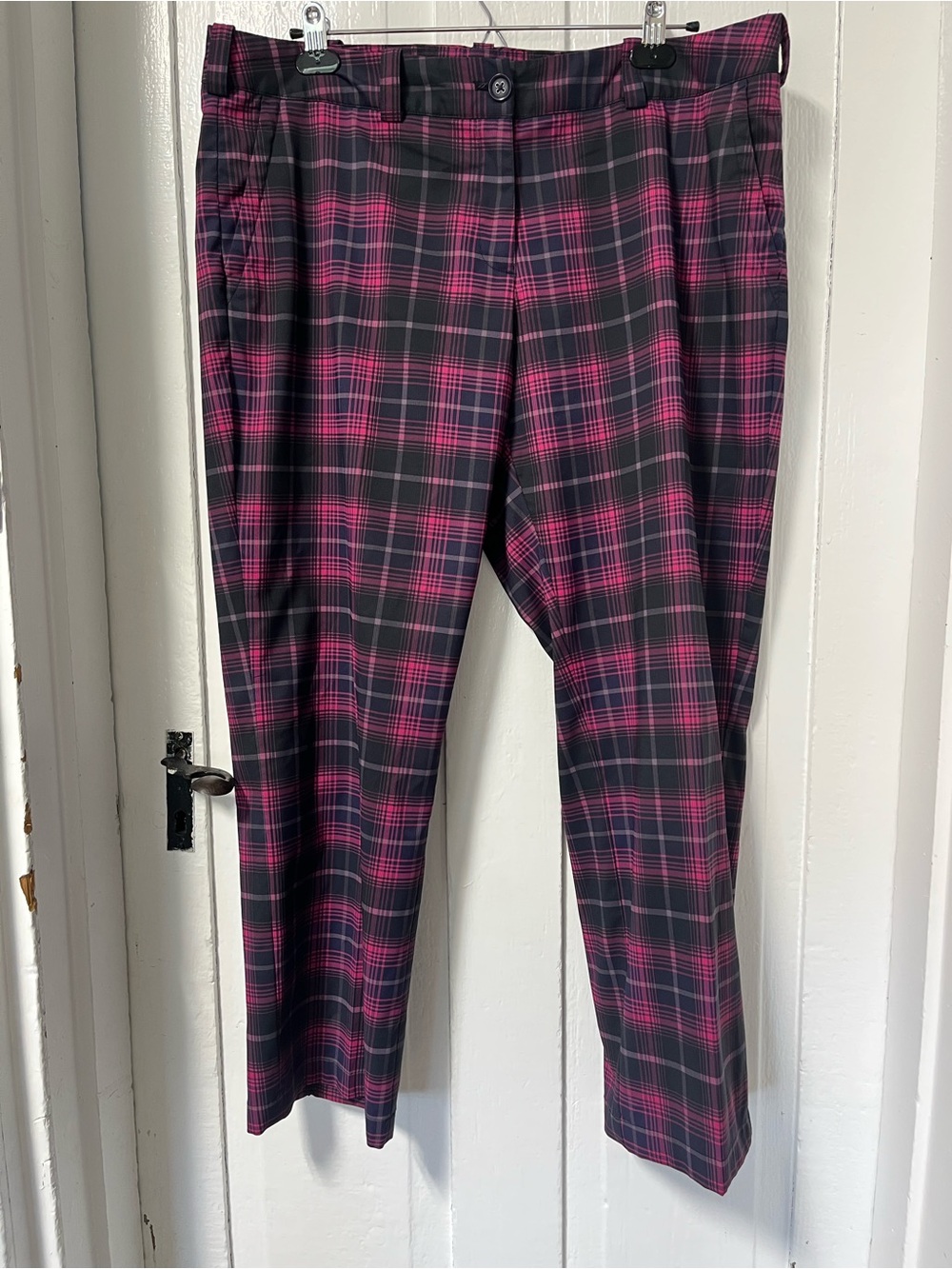 Nike Golf Tour Performance Pink & Black Plaid Modern Rise Golf Pants Women's 16